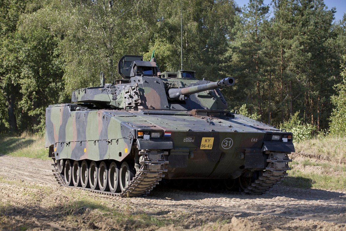 CV90